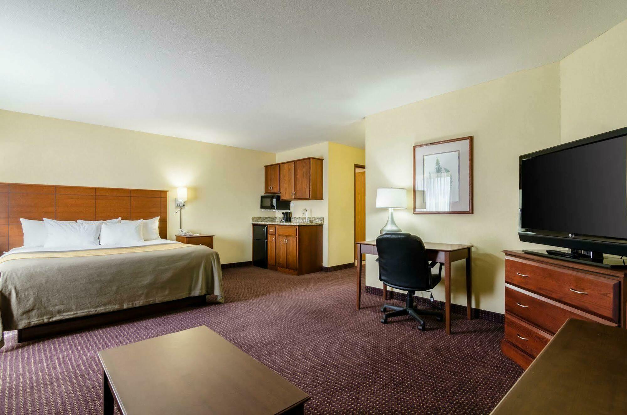 Comfort Inn Colby Exterior foto